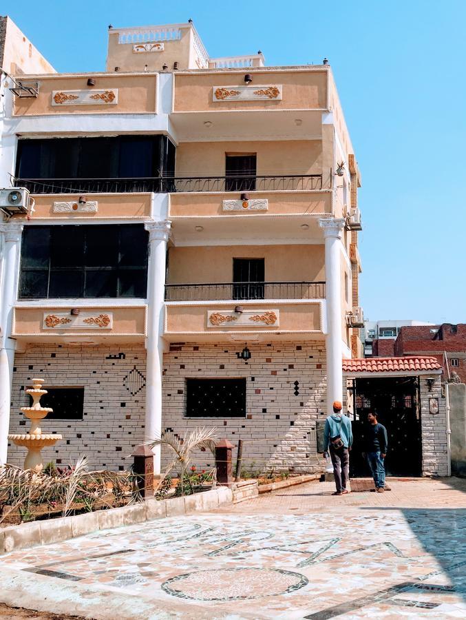 Pyramids Loft Guesthouse 카이로 외부 사진